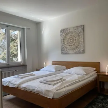 Apartamento Beautiful, Quite And Very 2 Bedroom Flat Zúrich