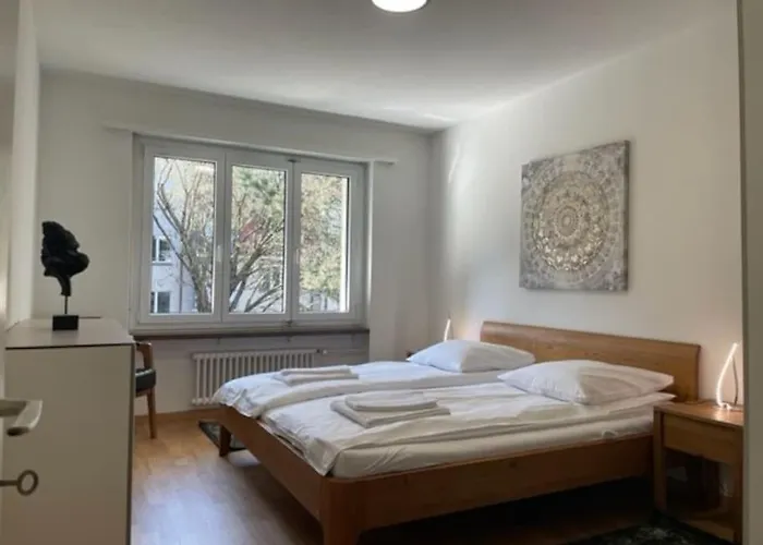 Beautiful, Quite And Very 2 Bedroom Flat Apartment