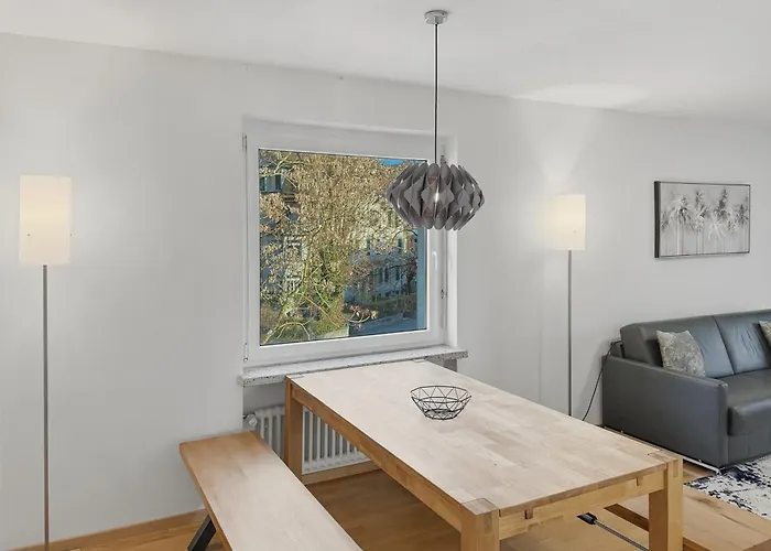 Appartamento Beautiful, Quite And Very 2 Bedroom Flat