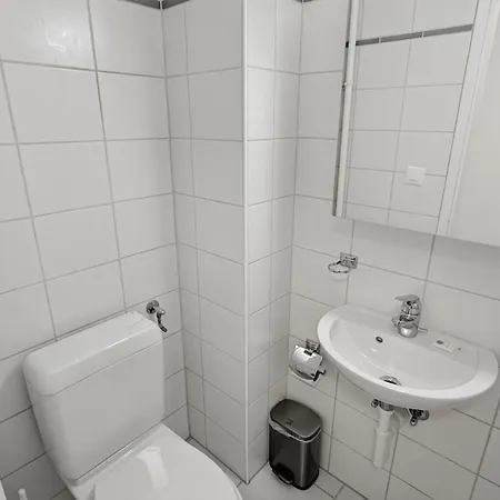 Beautiful, Quite And Very 2 Bedroom Flat Apartmán